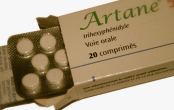 Artane generico Trihexyphenidyl